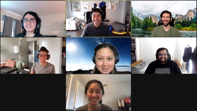 The 7 person Aquarium startup team.